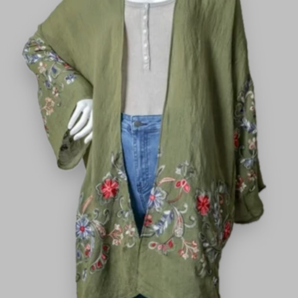 Floral Embroidered Kimono / Cardigan / Duster  P2P 24” L 38” New Boutique - Picture 5 of 14